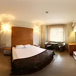 Hotel Qtahya 2*