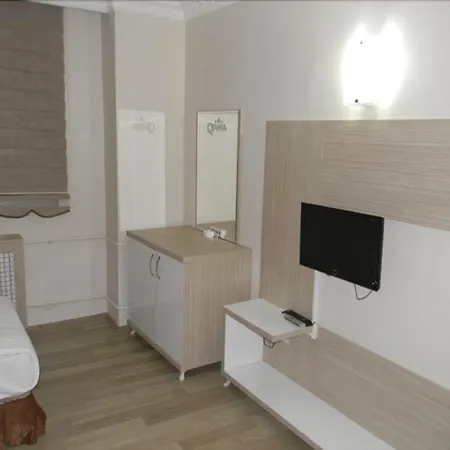 Qtahya Hotel 2*