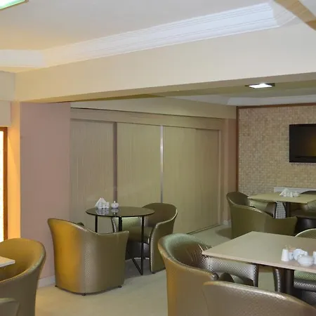 Hotel Qtahya 2*